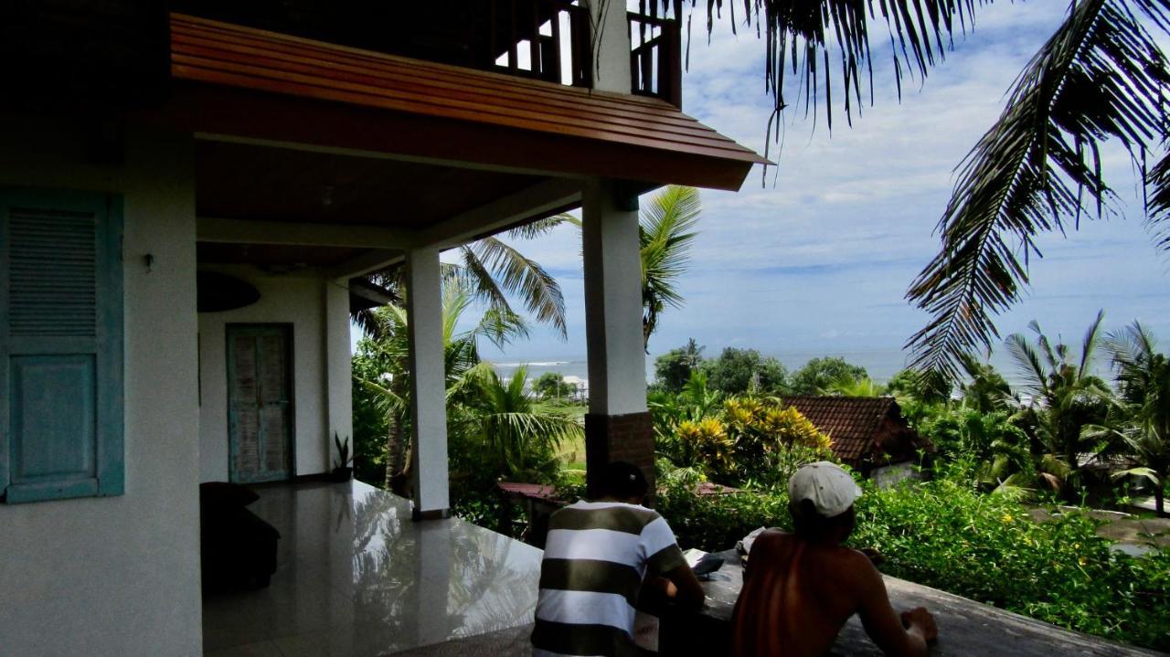 Dikaloha Surfschool And Stay Airsatang Exterior foto